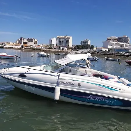 보트호텔 Guestboat Milagre