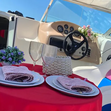 Båthotell Guestboat Milagre