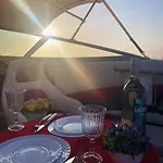 Guestboat Milagre Botel *